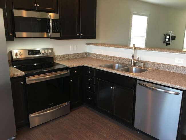 Photo - 27 Harrelson Ln