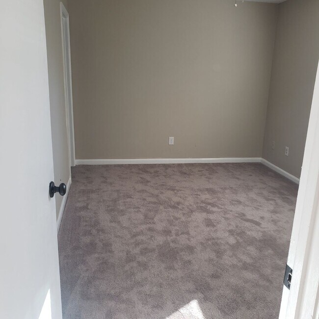 Photo - Great Garner Location! 2 BR, 2 FULL Bath Single Level Townhome at $1395/mo.!