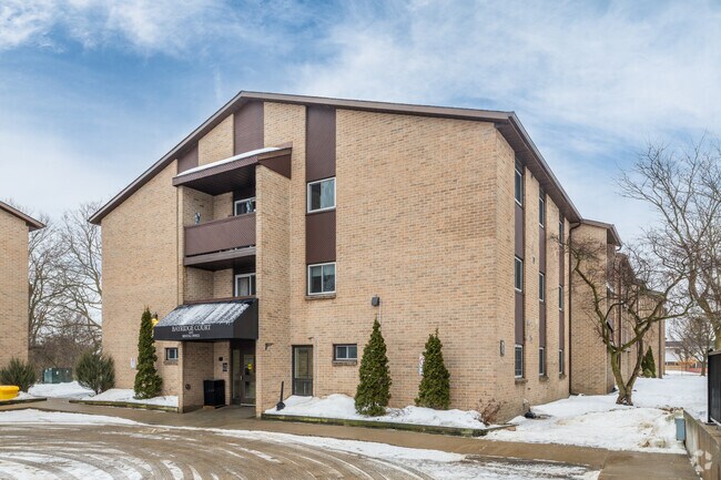 Photo - Bayridge Court Apartments