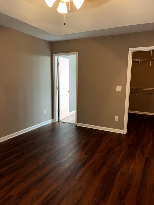 Photo - Elegant 3-Bedroom Townhouse with Modern Comforts.