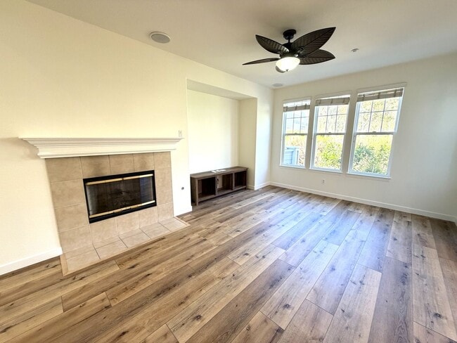 Photo - Gorgeous Rarely Available Bayshore Townhome- Just in Time for Summer!