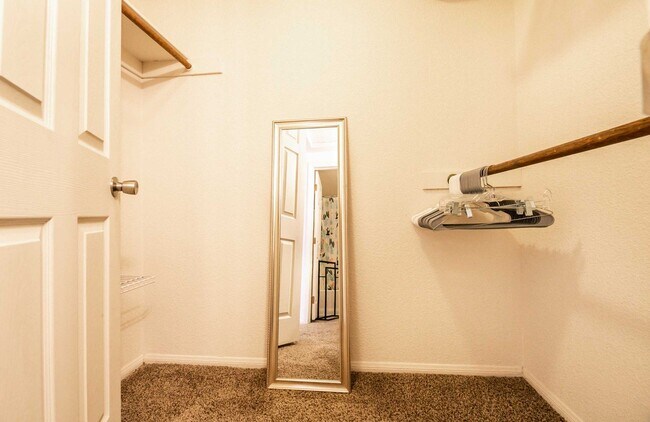 Cute FURNISHED 2 Bedroom Condo FOR RENT! - Cute FURNISHED 2 Bedroom Condo FOR RENT!