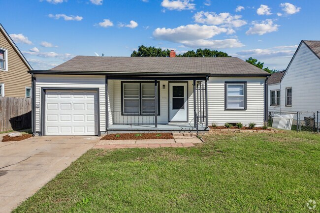 Building Photo - Newly Remodeled 3 Bed, 1.5 Bath with Basem... Rental