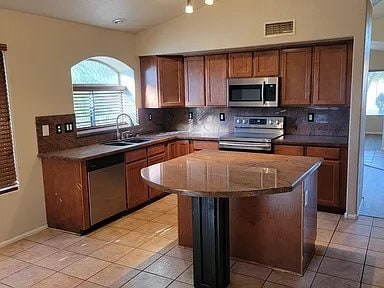 Photo - 10931 W Roanoke Ave