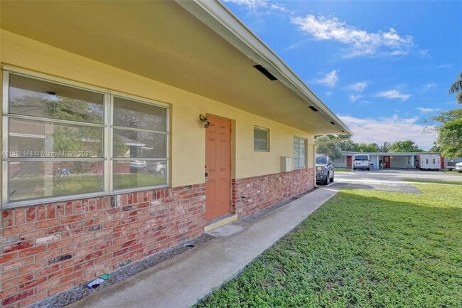 Building Photo - 771 NW 42nd St Unit 771 Rental