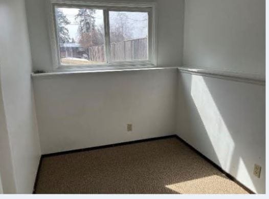 Photo - 3 bed 1.5 bath - Large unit - closer to Olds College Unit 11
