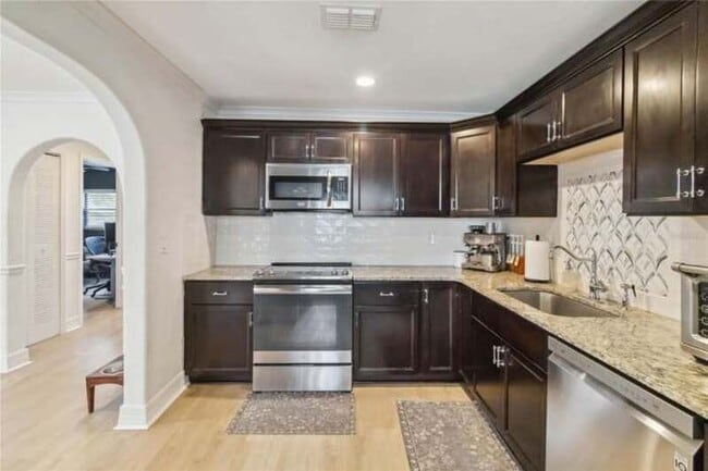 Photo - 5119 Old Cheney Hwy