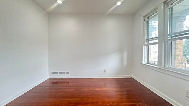 Photo - 283 Avenue A Unit 1