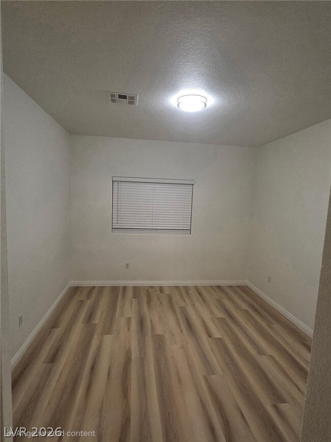 Photo - 4730 E Craig Rd Unit 1062