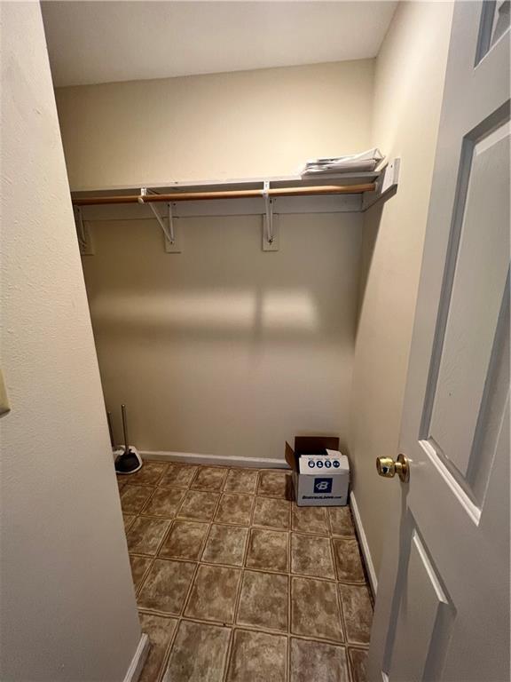 Photo - 60 Davos Pointe Unit B-8