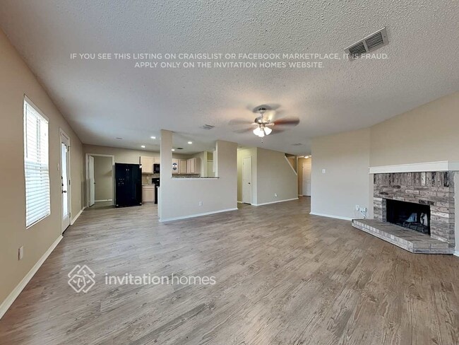 Photo - 1542 Melrose Ln