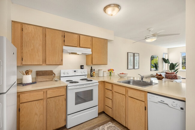 Photo - Winslow Manor