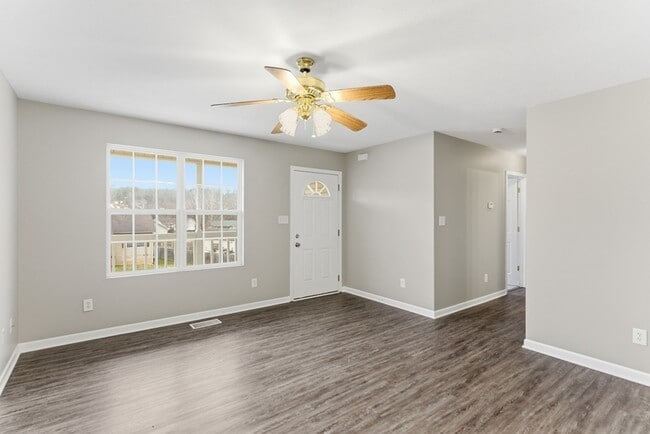 Photo - 2806 Wendi Ann Dr