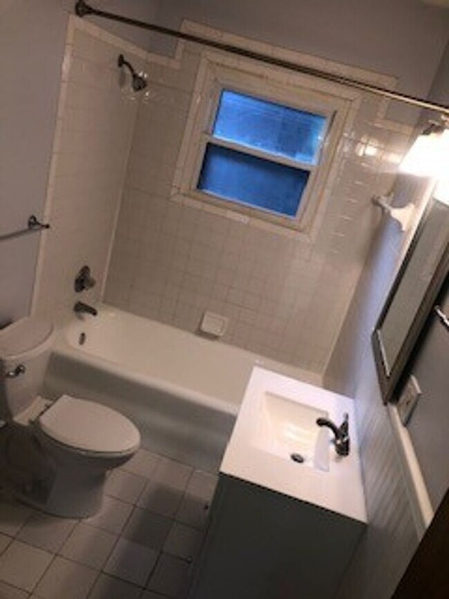 Photo - Three Bedroom Apartments Located Near 38th St and Meridian