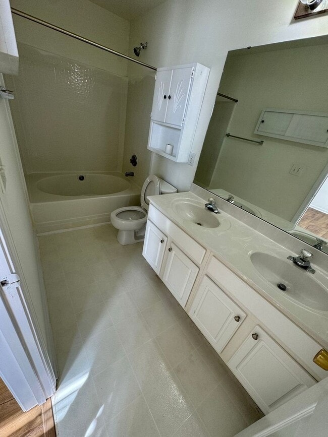 Photo - 742 Shellstone Pl Unit 742 Shellstone Place