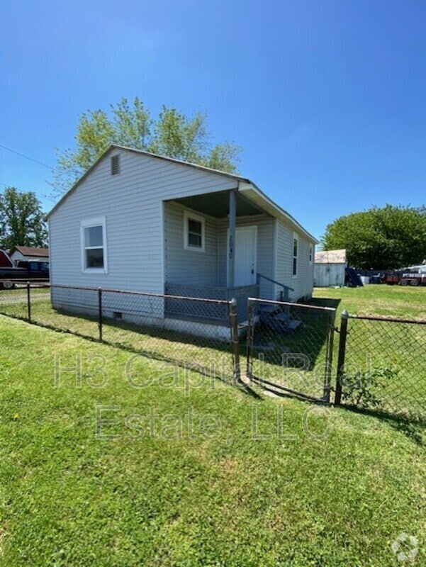 Building Photo - 2040 5th St Rental