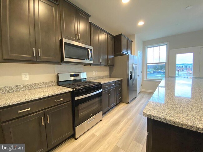 Photo - 1659 Magundy St