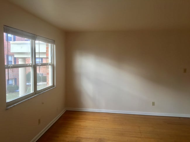 Photo - Markwood Terrace Apartments