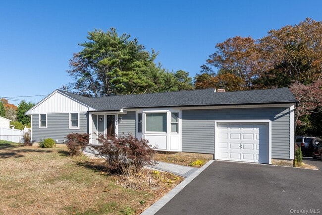 Photo - 831 Sycamore Ave