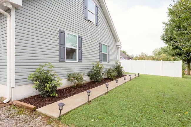 Photo - Ideal West Nashville Location!