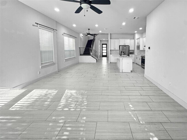 Photo - 1220 Westborough Ln