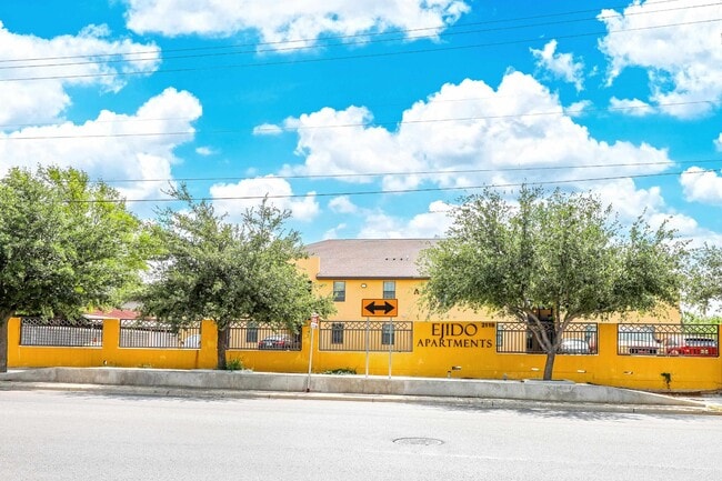 Photo - 2119 S Ejido Ave Apartment Unit 23