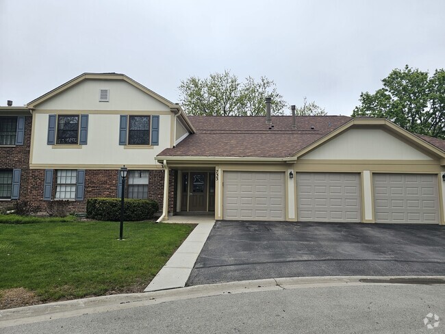 Building Photo - 733 Plum Tree Ct Unit C2 Rental