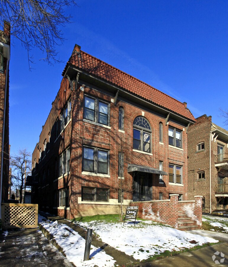 Photo - 2769 Hampshire Rd