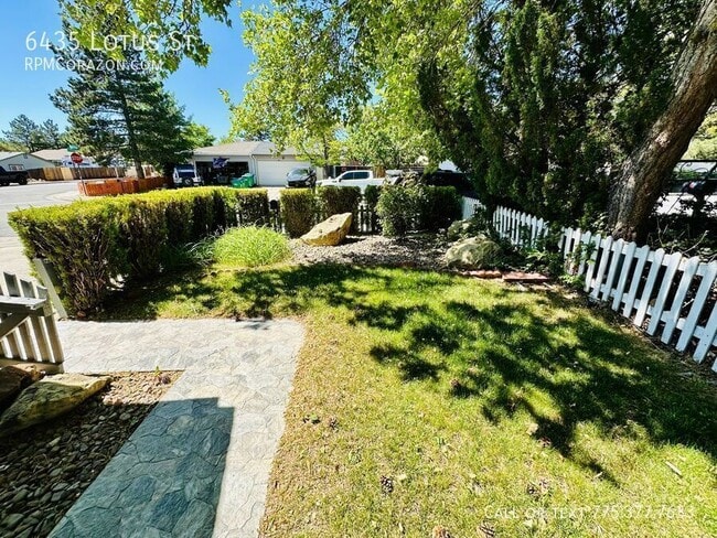 Photo - 6435 Lotus St