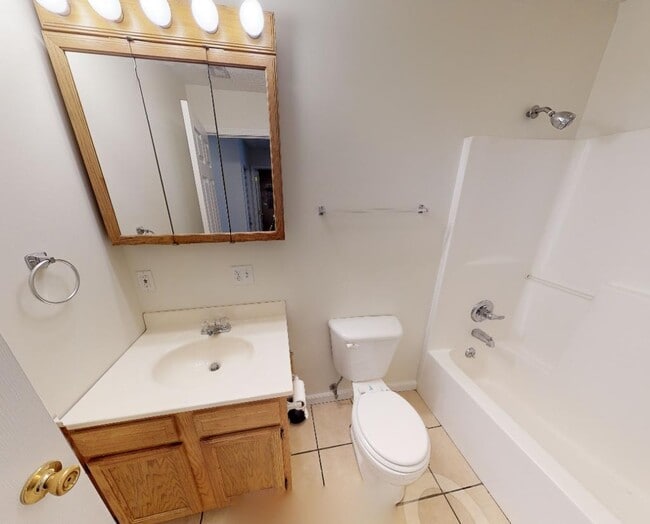 Photo - 1500 E Parham St