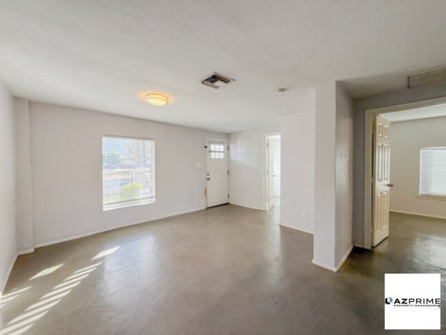 Photo - Charming 2/1 Phoenix Casita Apartment!