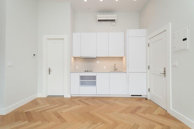 Photo - 461 Massachusetts Ave Unit 6