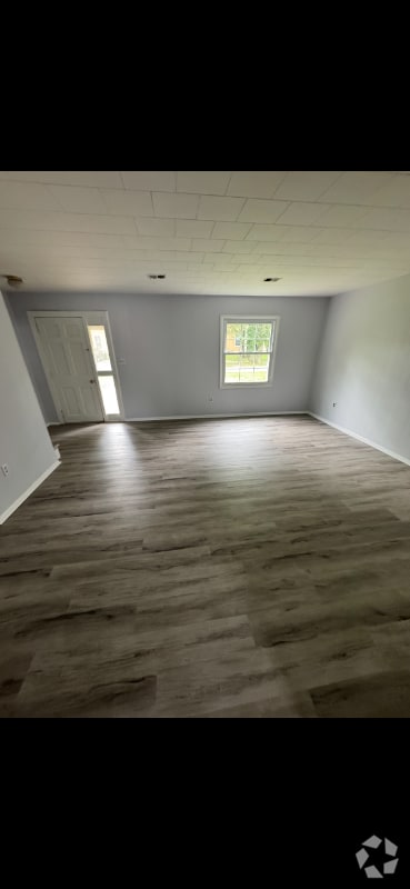 Building Photo - 313 Cherry St Rental