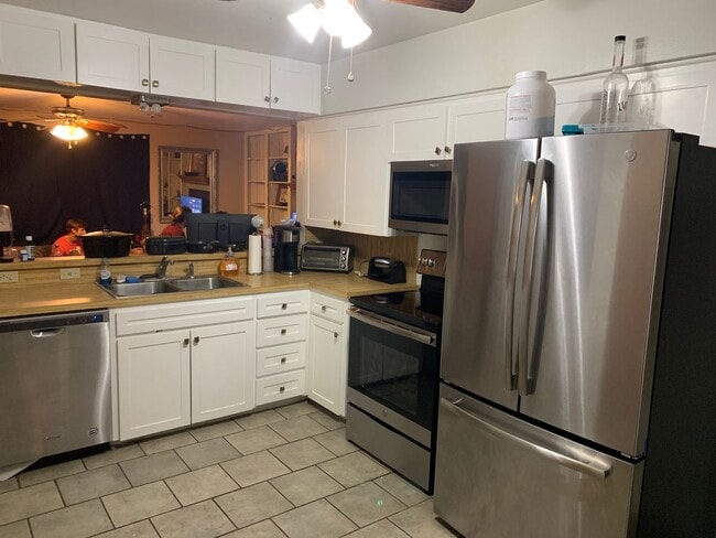 Photo - Pre Leasing for Fall 2026!!