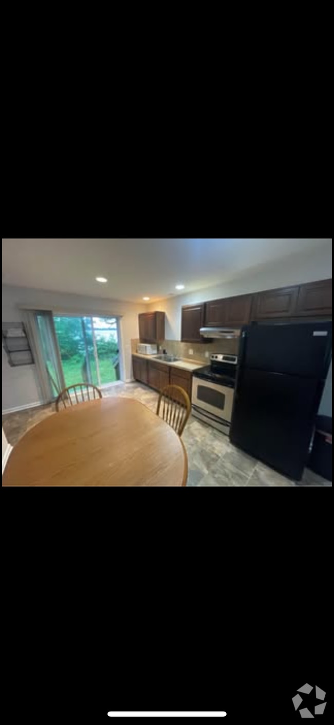 Building Photo - 6660 W Lake Dr Rental