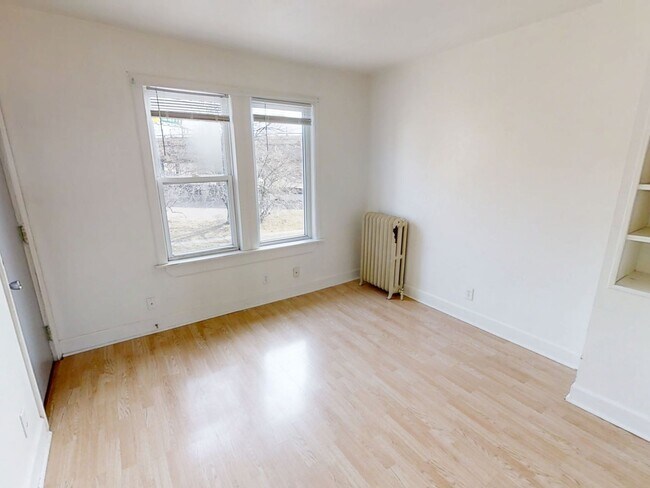Photo - 113-115 N 22nd Ave W Unit 115 1/2