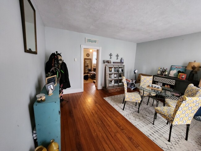 Photo - 11 Cornhill St