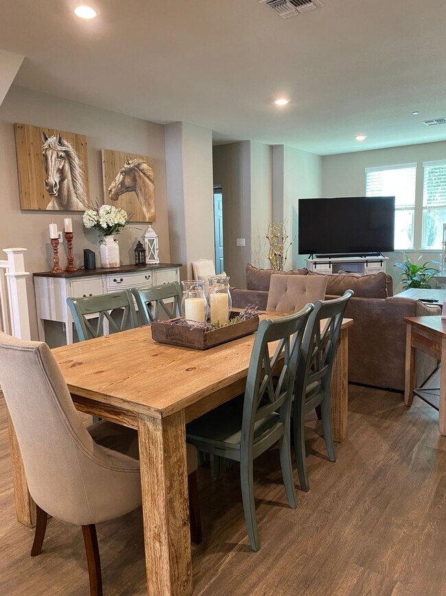 Livermore, Townhome 4 bed/3.5 bat... Casas en Alquiler