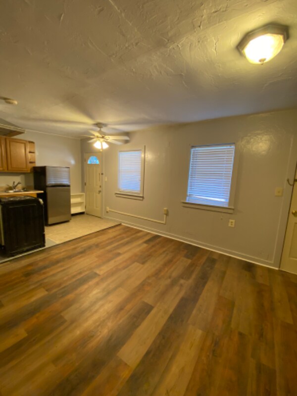 Photo - 308 E Cherry Alley Unit 3