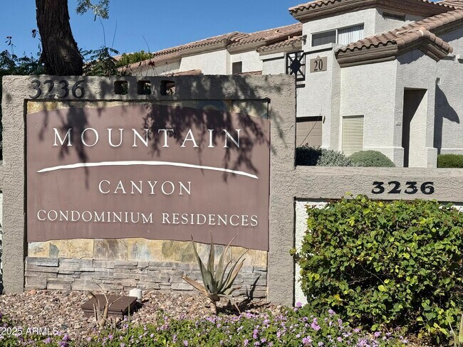 Building Photo - 3236 E Chandler Blvd Unit 1071