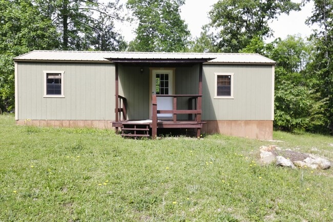 1 BEDROOM AND 1 BATH TINY HOME / ALL UTIL... - 1  BEDROOM AND 1 BATH TINY HOME / ALL UTIL...