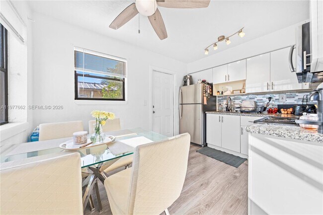 Photo - 581 NW 113th St Unit 581