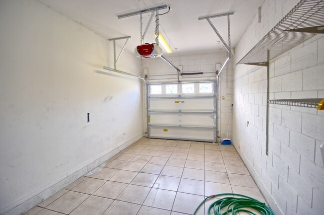 Photo - 2333 Betsy Ross Ln