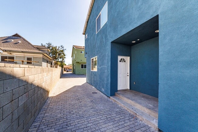 Photo - Best Price on a Luxury Unit! Unit #2831