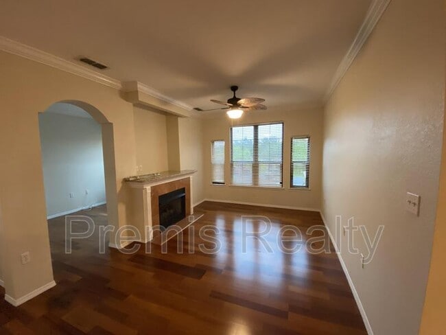 Photo - 2722 Via Tivoli Unit 421A - 421A