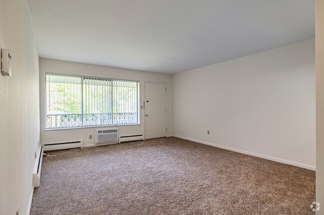 1BD, 1BA - 552SF