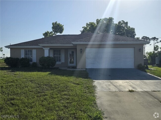 Building Photo - 4325 Garden Blvd Rental