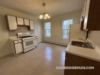 89 Lincoln St Unit 2