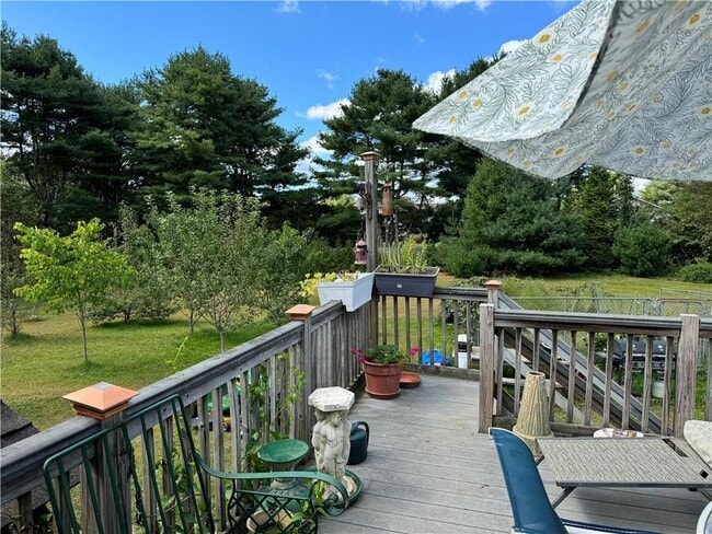 Photo - 57 Sheila Dr