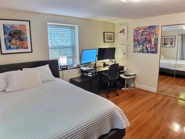 Photo - 269 Kent St Unit 12